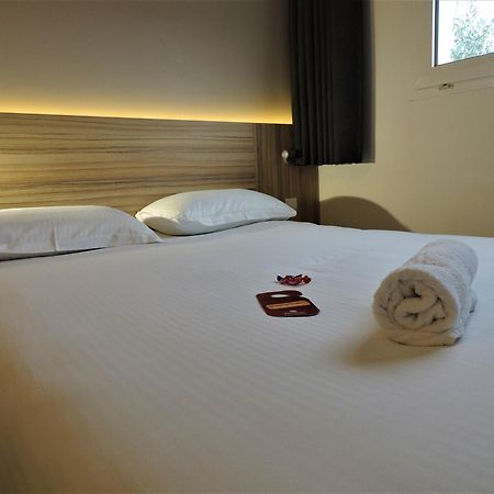 Best Hotel Bordeaux Sud Villenave-dʼOrnon Exteriör bild